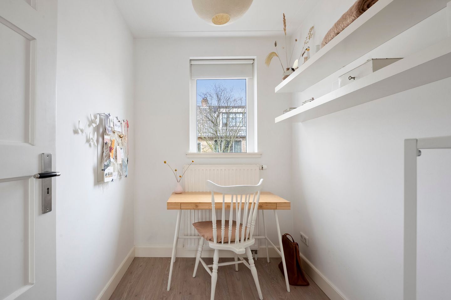 Foto 29 van Theemsstraat 6