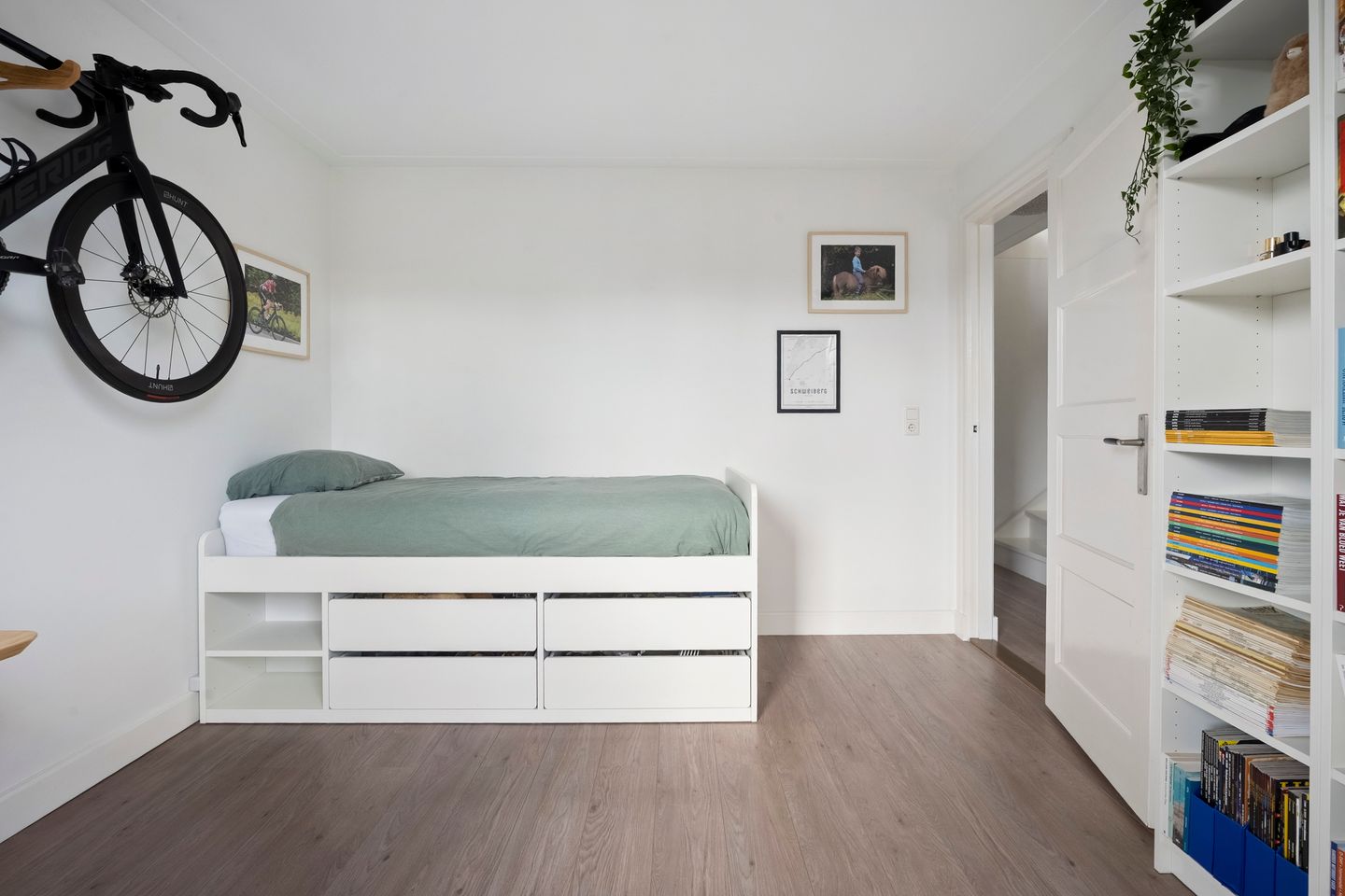 Foto 34 van Theemsstraat 6