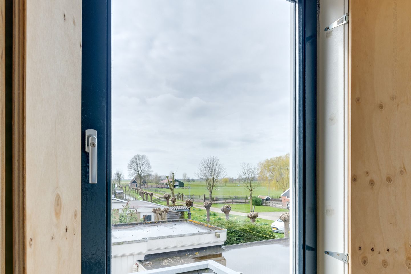 Photo 40 of Dokter Bloemstraat 83