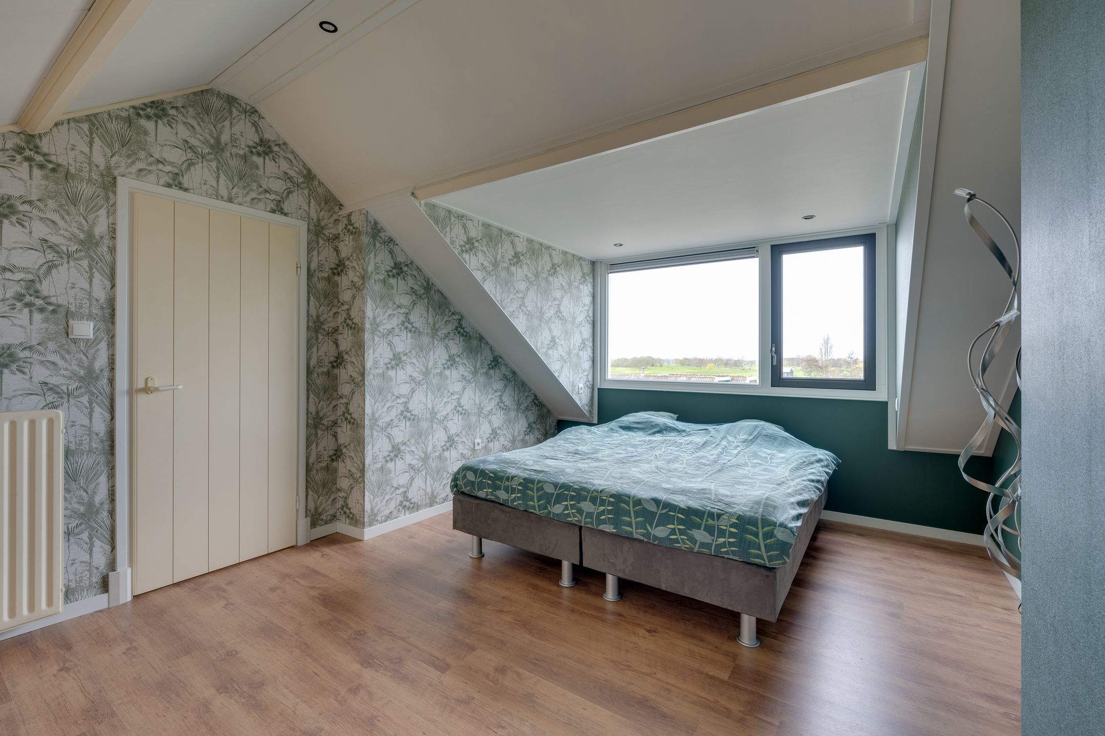 Spacious and modernized semi-detached home with energy label A in Spierdijk — 48