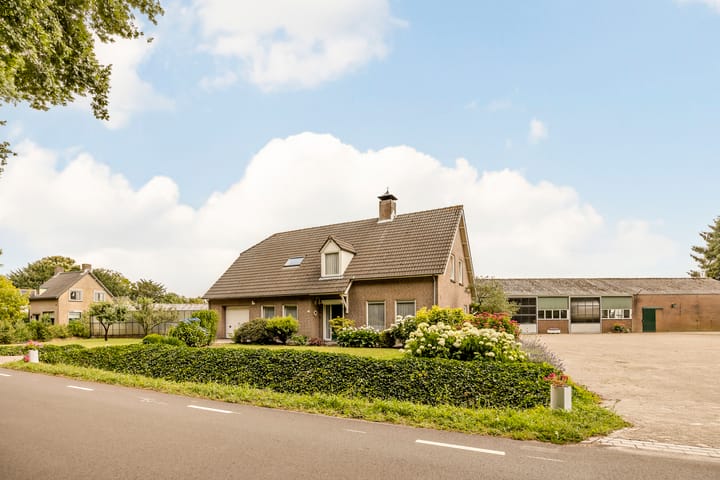 Foto 4 van Sprundelsebaan 95