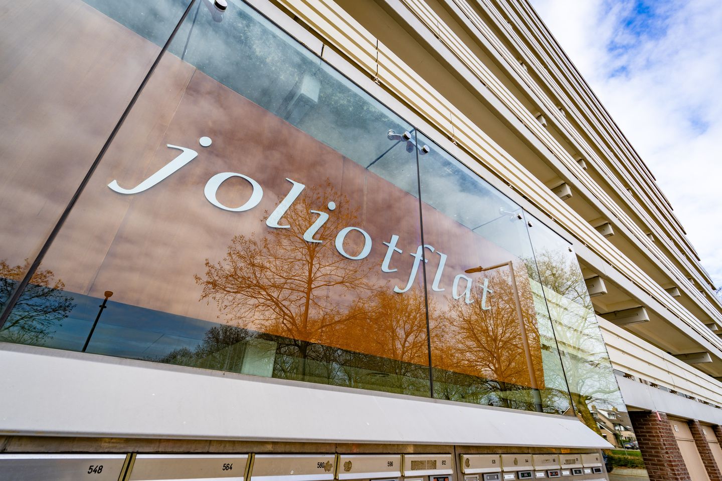 Foto 4 van Joliotplaats 640