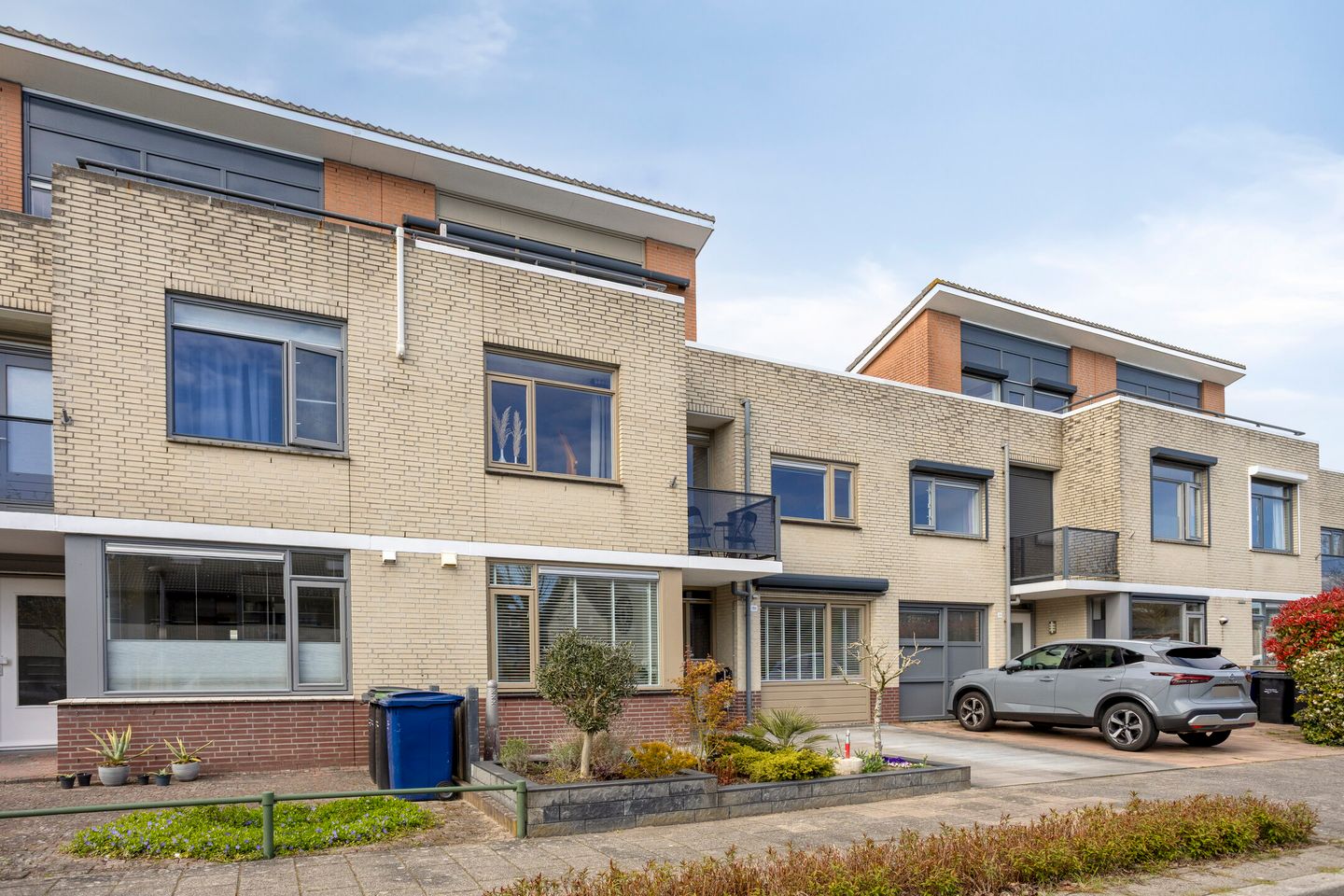 Photo 5 of Jacques Tatilaan 130