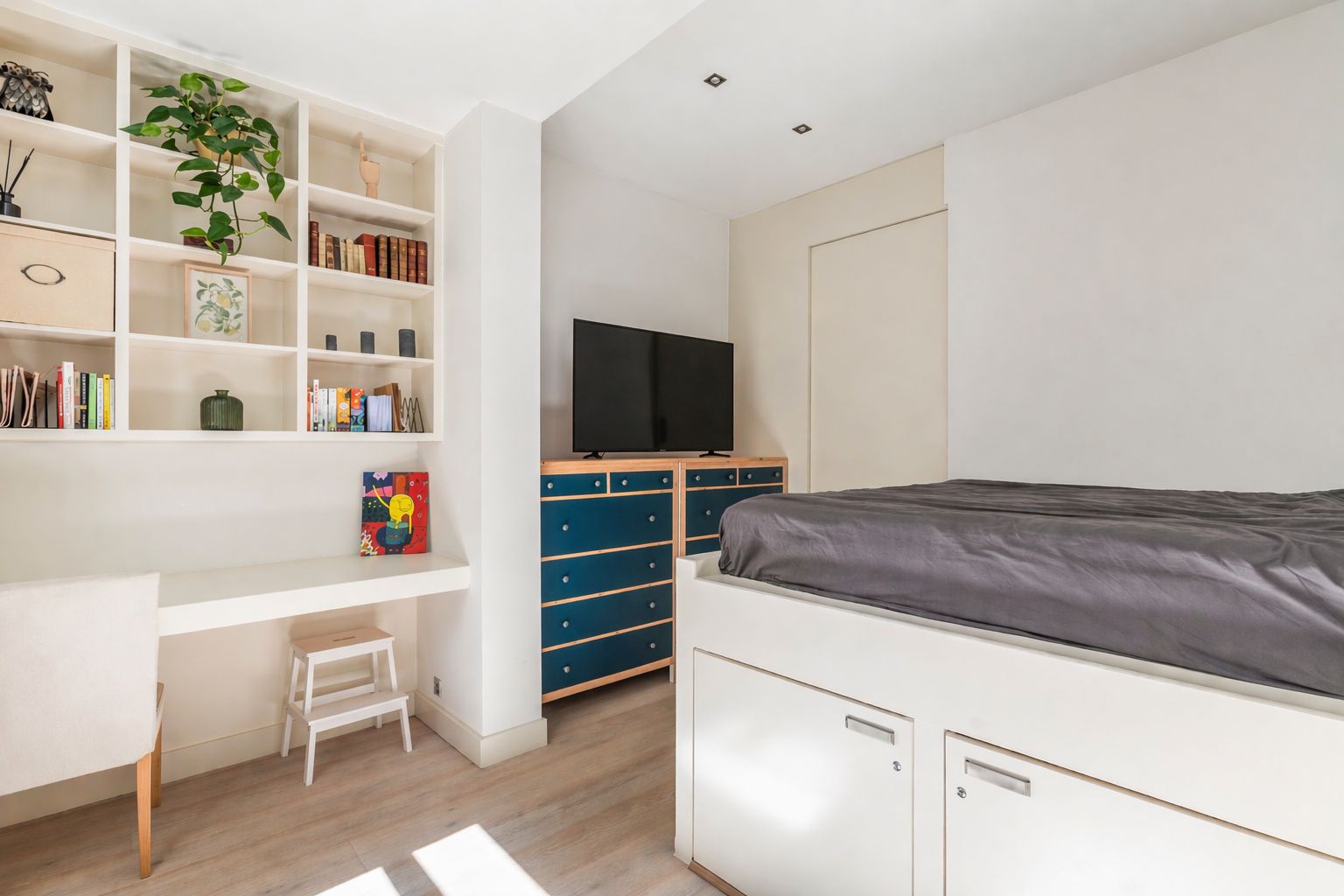 Foto 9 van Van Ostadestraat 112-A