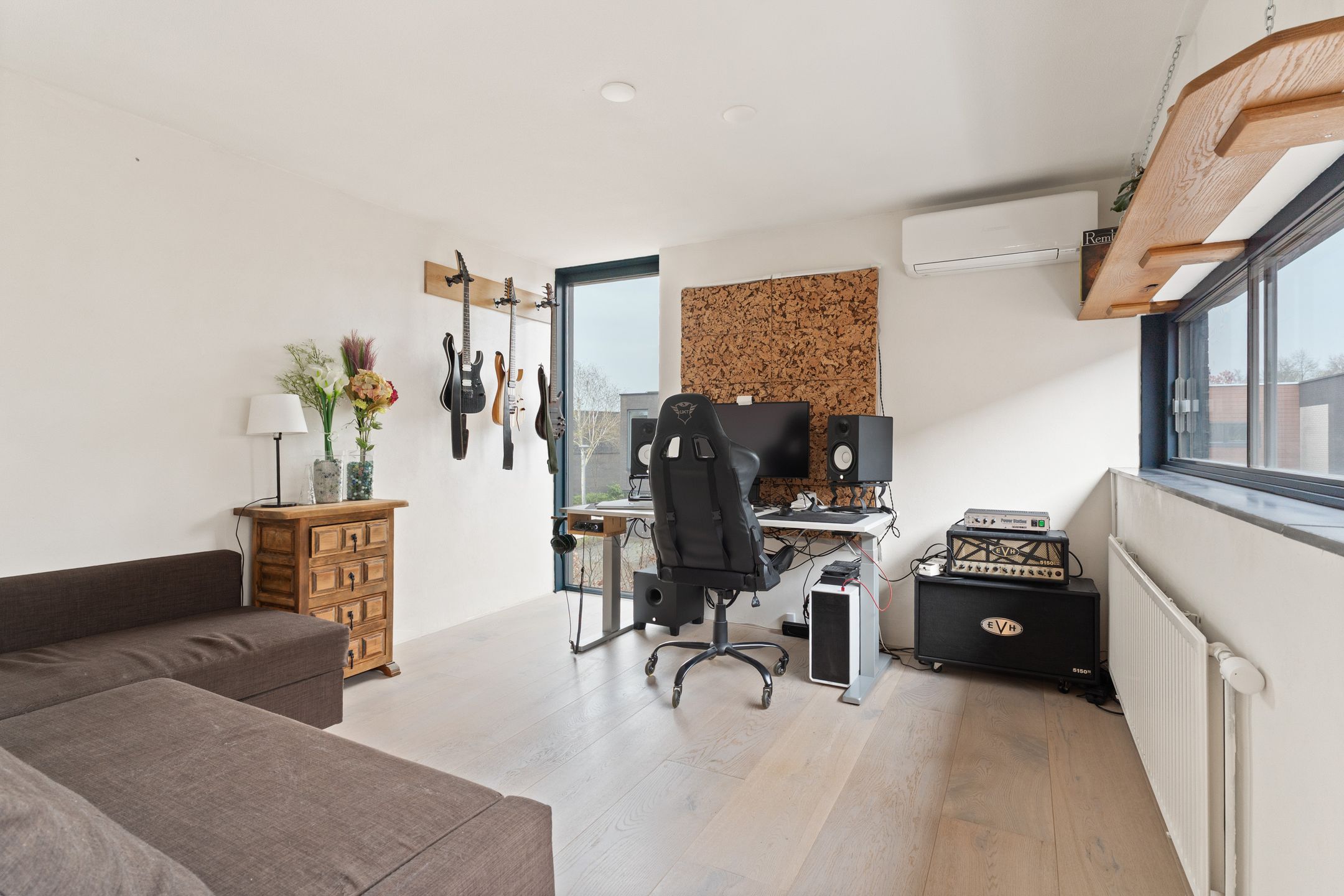 Photo 33 of Jan Hanlostraat 18