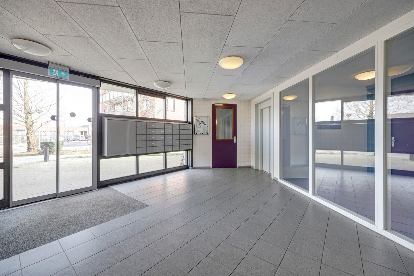 Photo 5 of Polaris 27