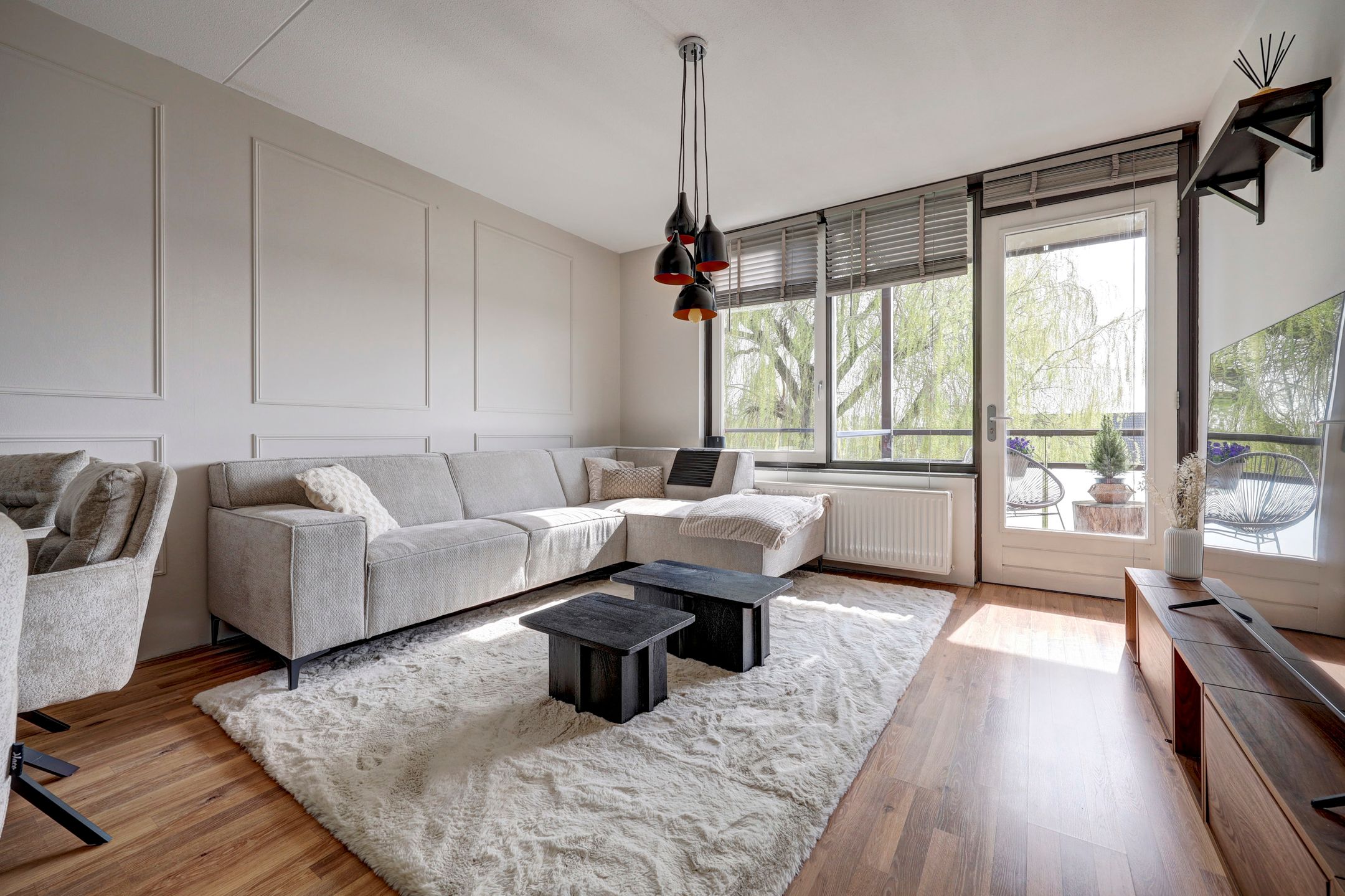 Photo 9 of Polaris 27