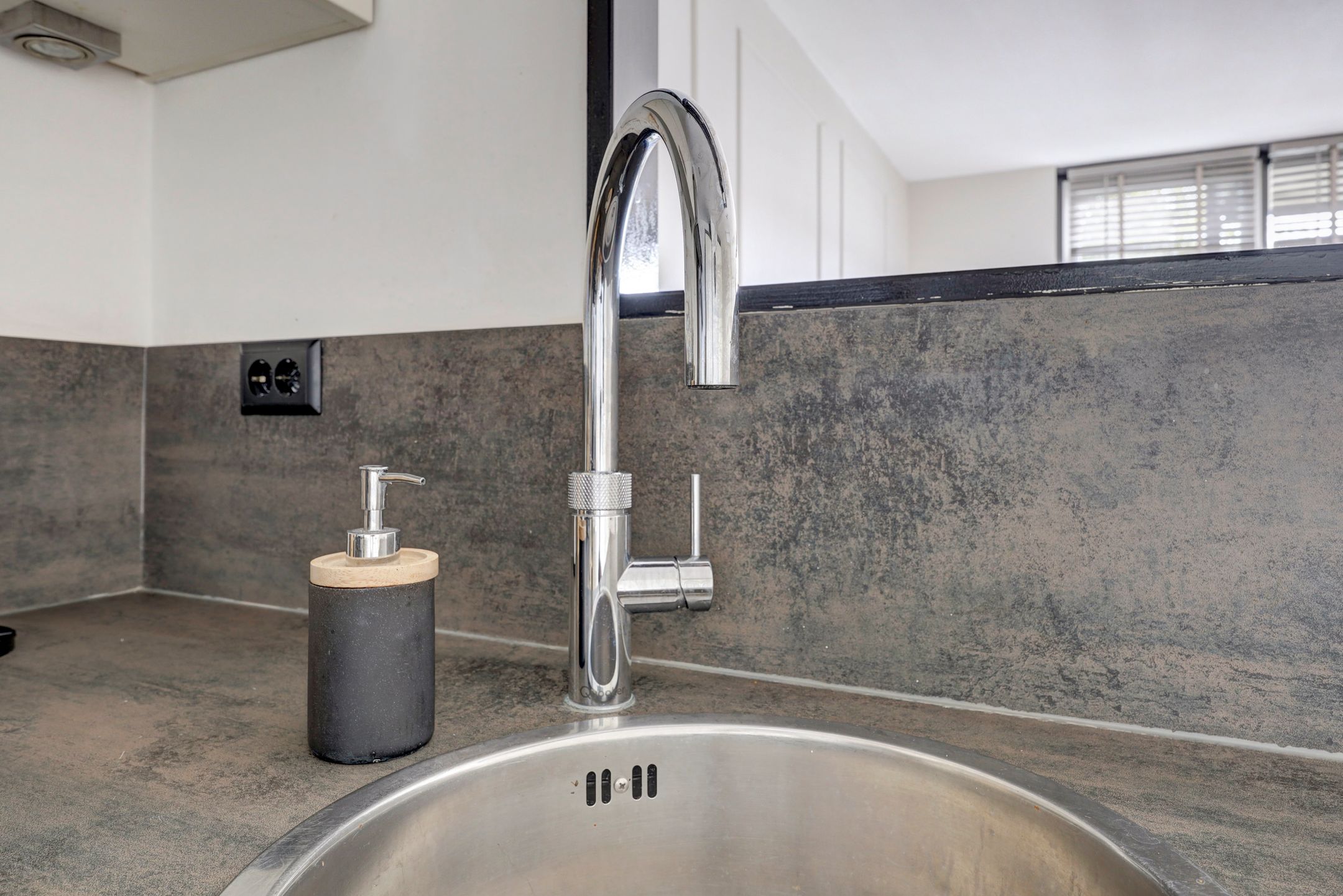 Photo 15 of Polaris 27