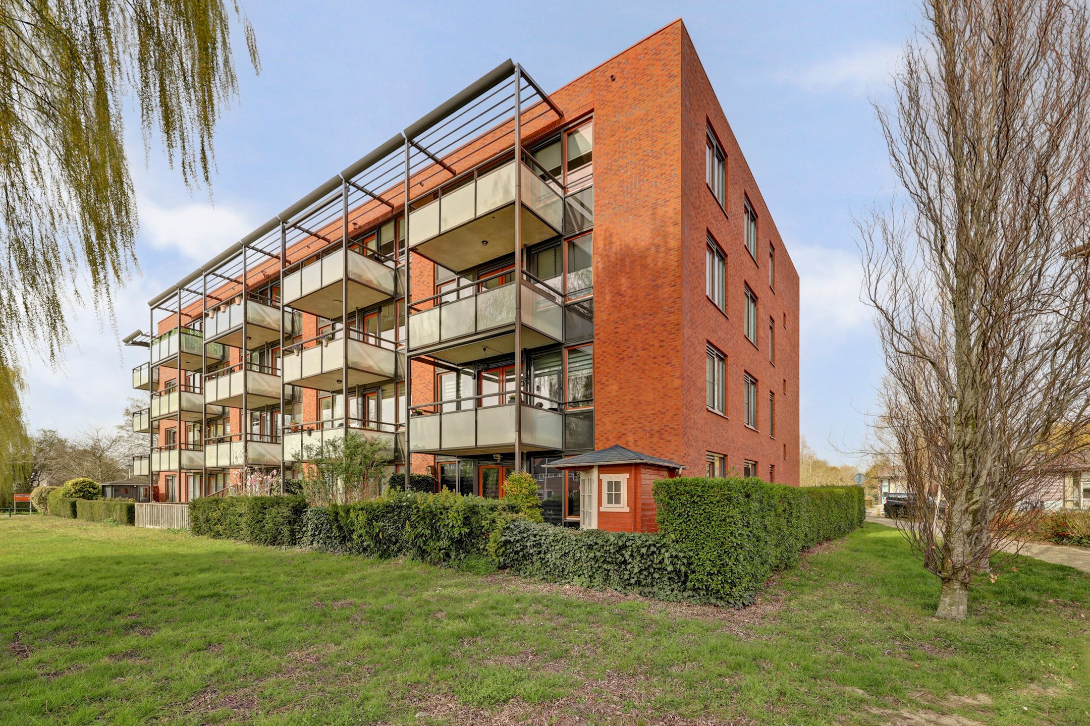 Photo 30 of Polaris 27