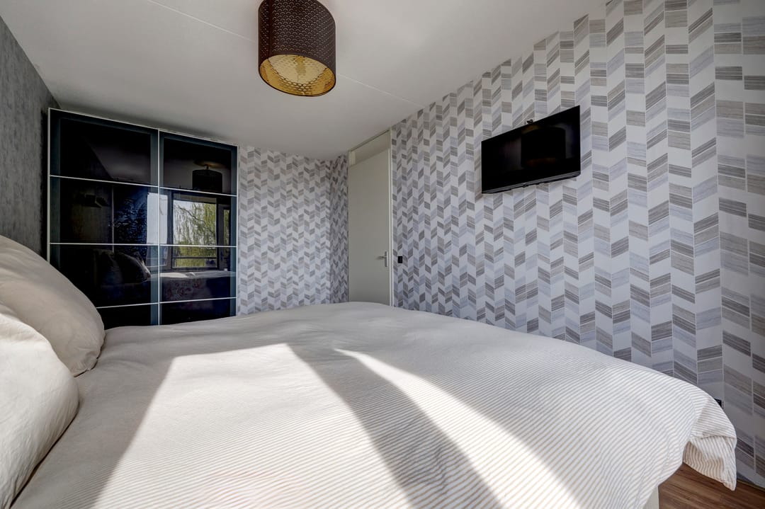 Photo 17 of Polaris 27