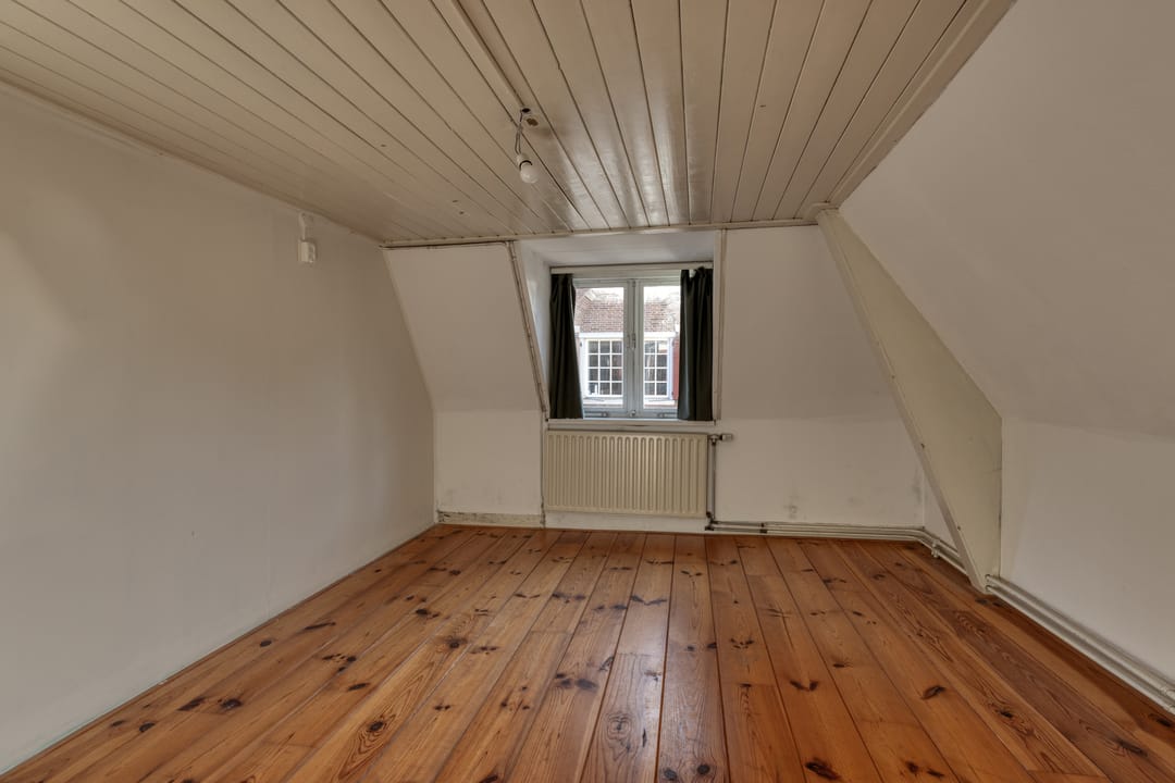 Photo 17 of Middenstraat 45