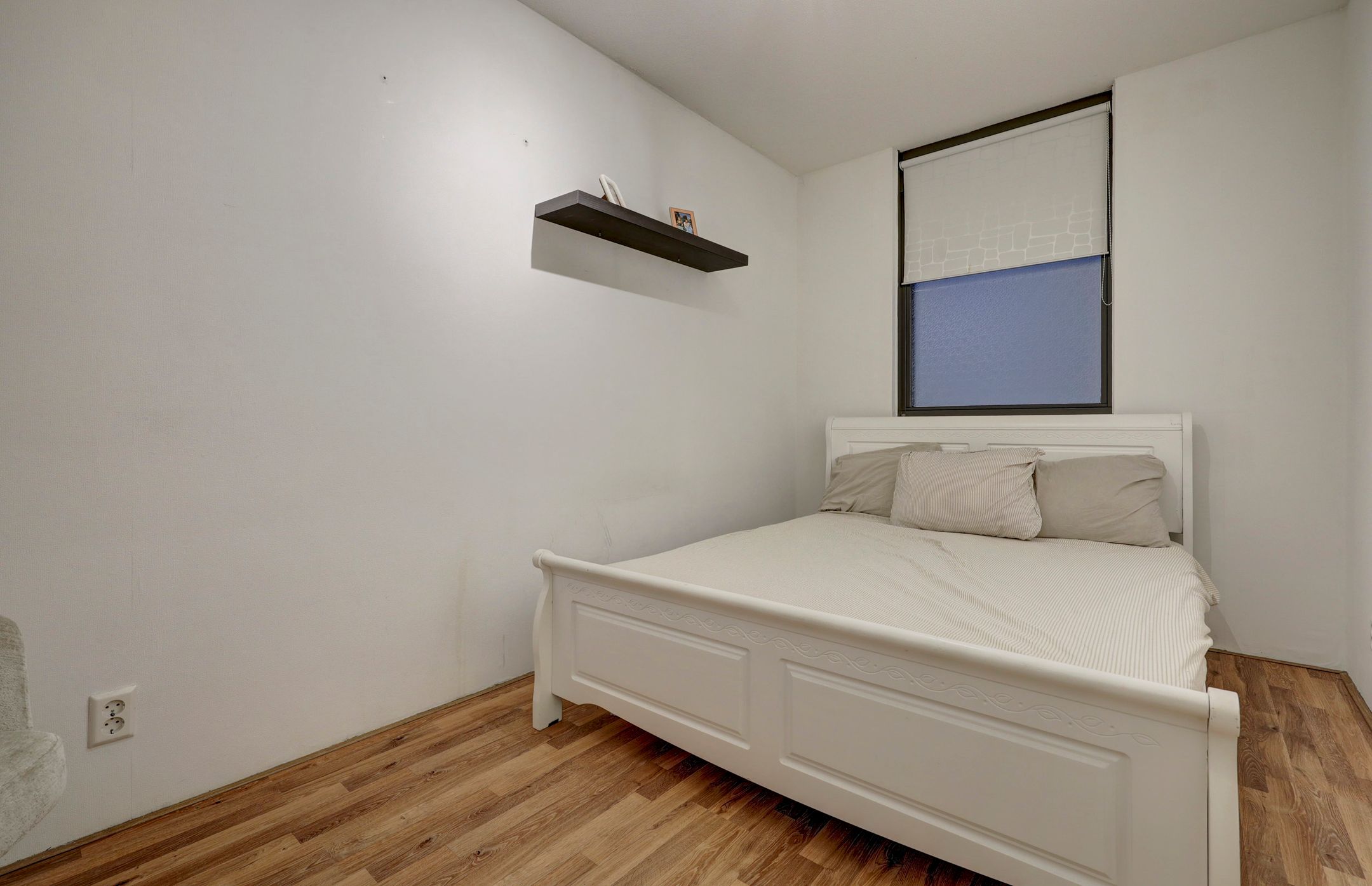 Photo 18 of Polaris 27