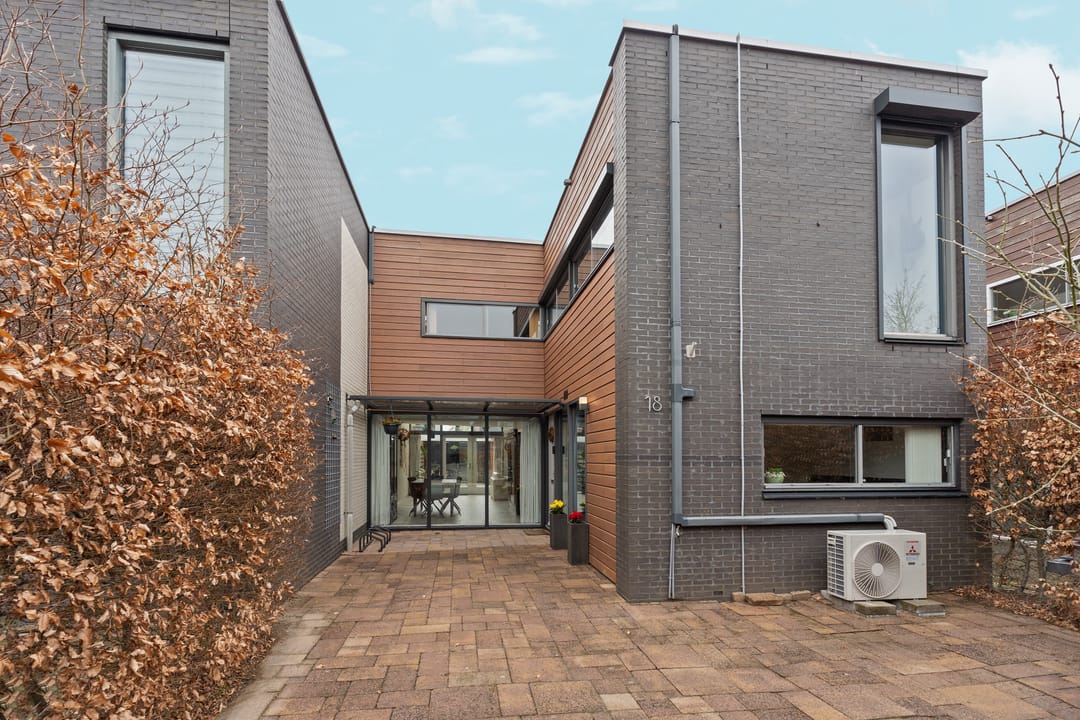 Photo 8 of Jan Hanlostraat 18