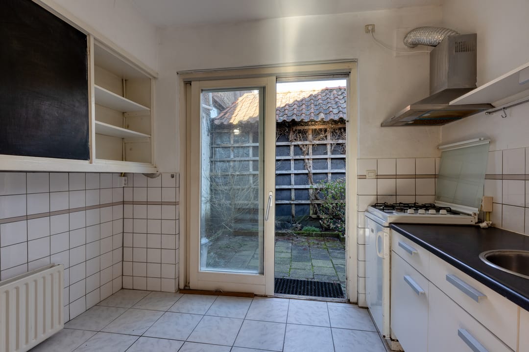Photo 13 of Middenstraat 45