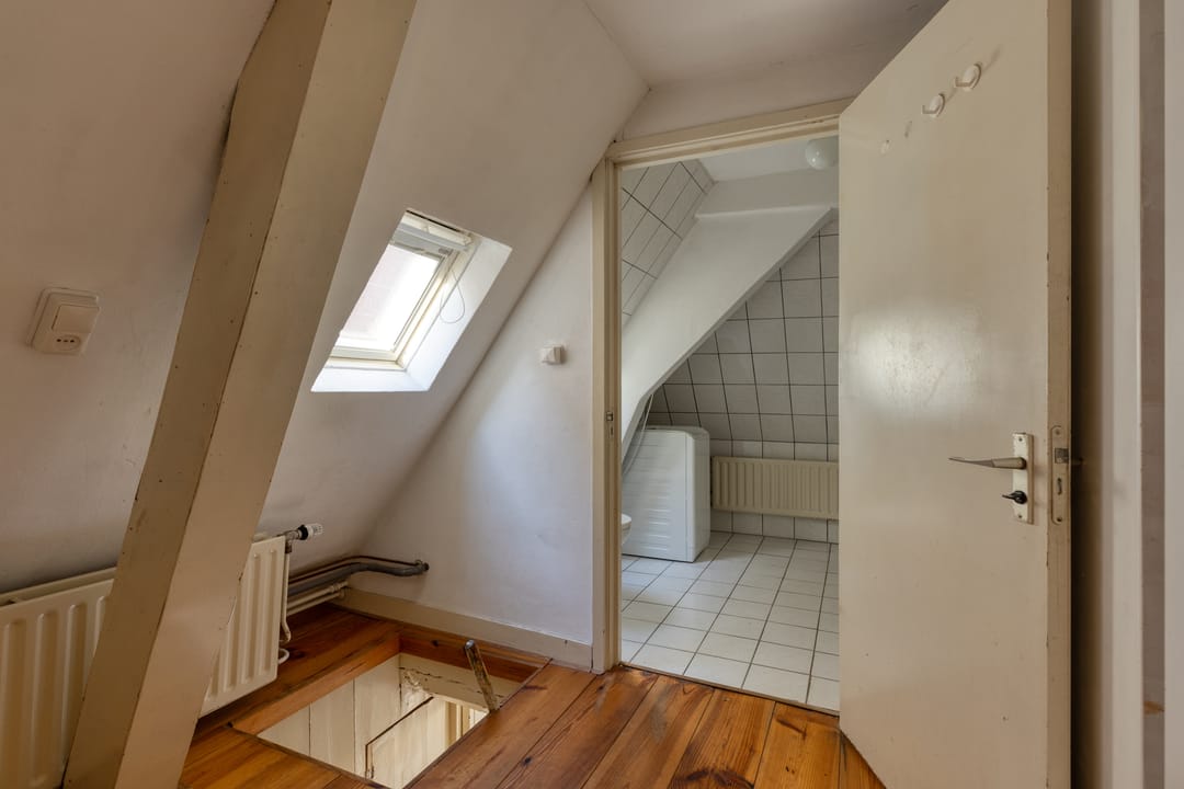 Photo 16 of Middenstraat 45