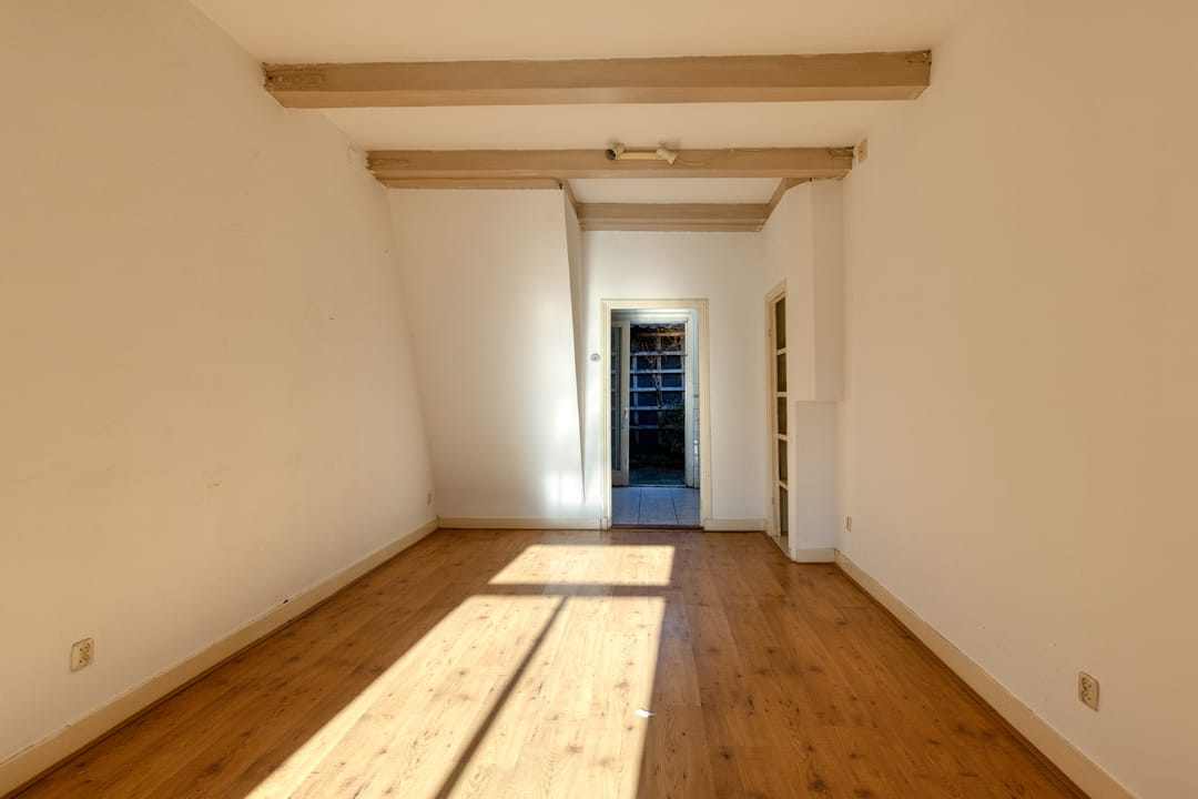 Photo 11 of Middenstraat 45