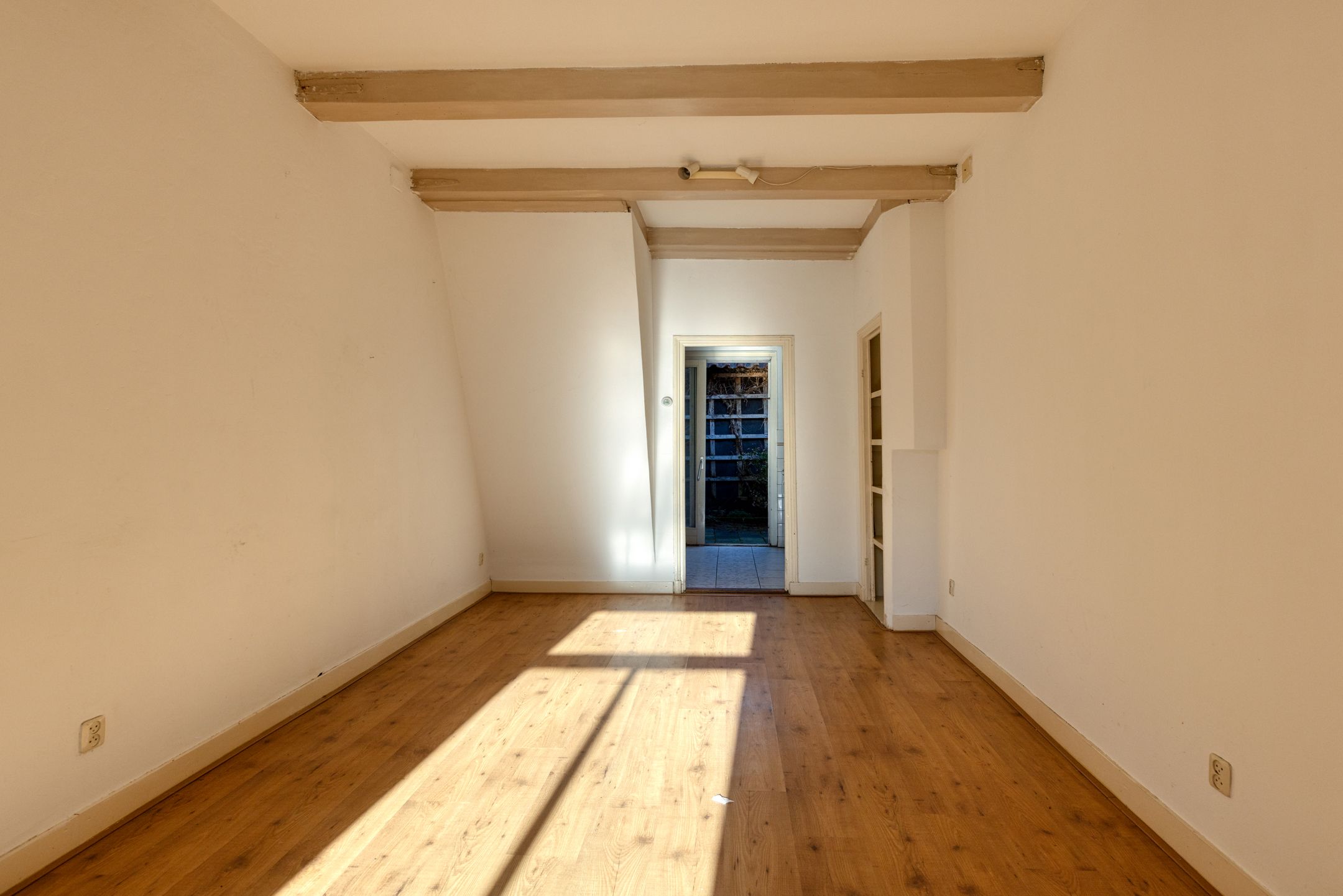 Photo 12 of Middenstraat 45