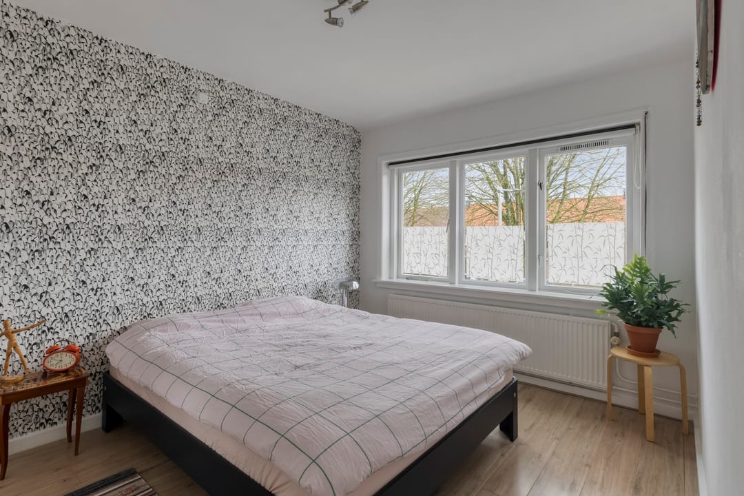 Charming 1930s terraced home with gardens in Arnhem Malburgen-West — 28
