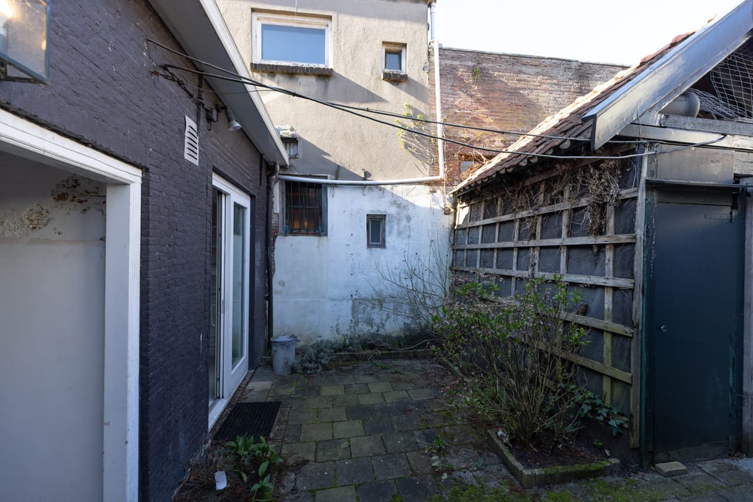 Photo 22 of Middenstraat 45