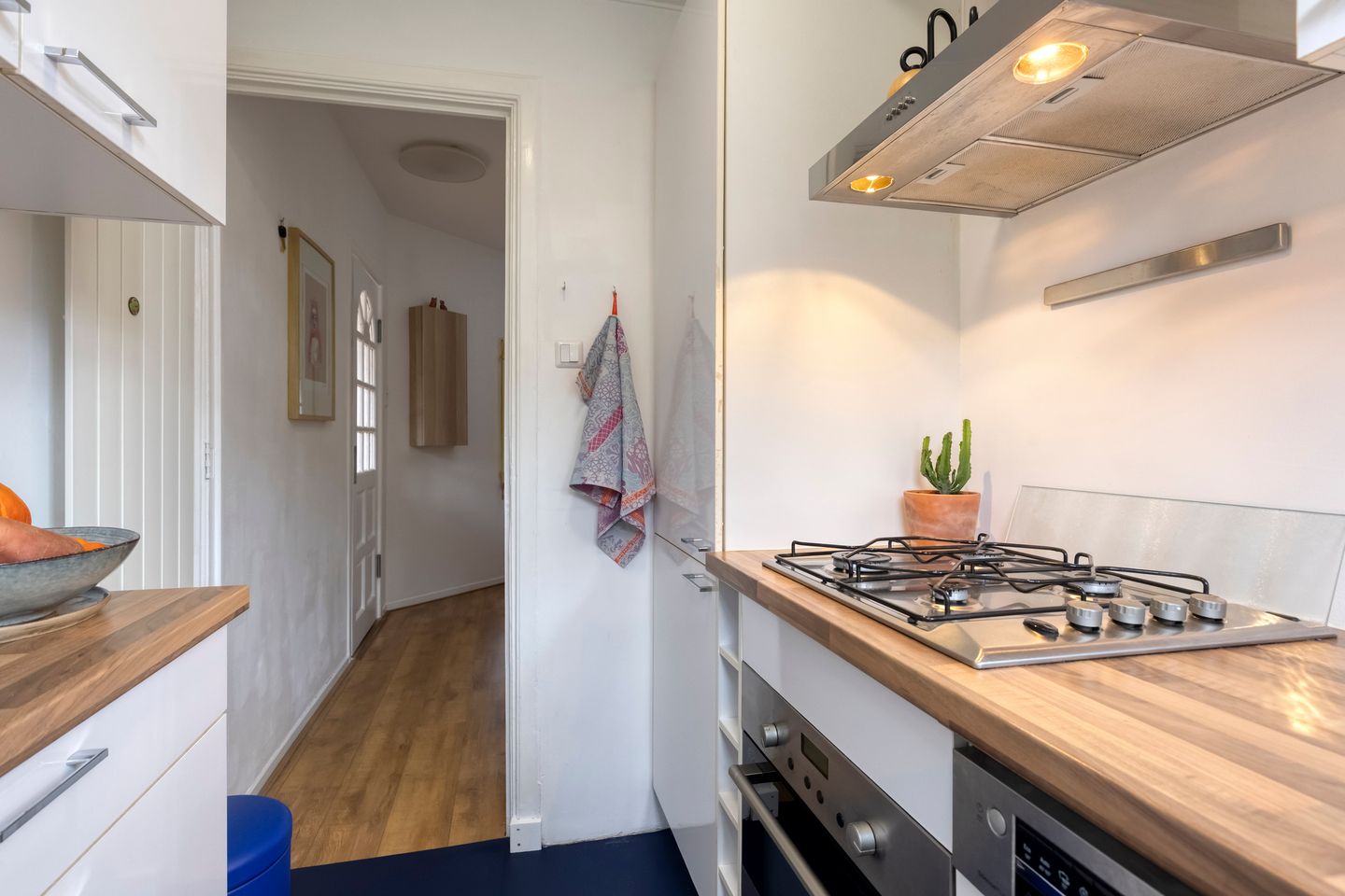 Charming 1930s terraced home with gardens in Arnhem Malburgen-West — 10