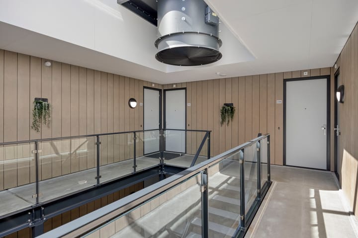 Photo 2 of Terschellingkade 290