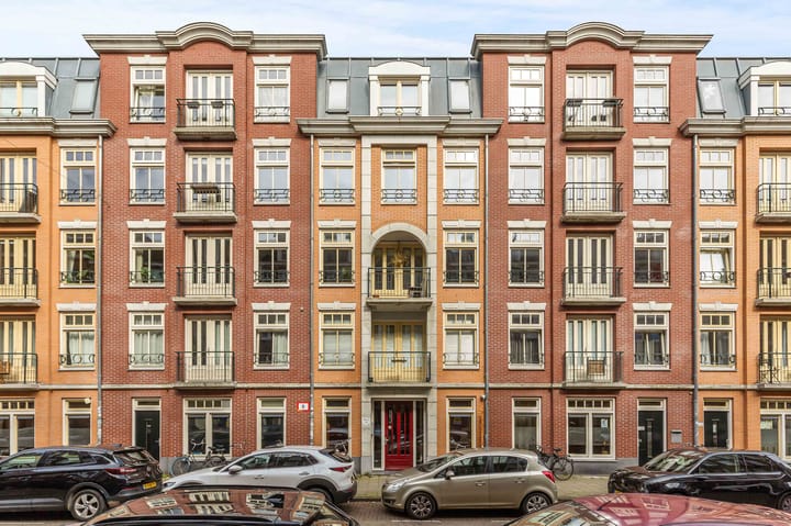 Photo 4 of Rustenburgerstraat 144-A12