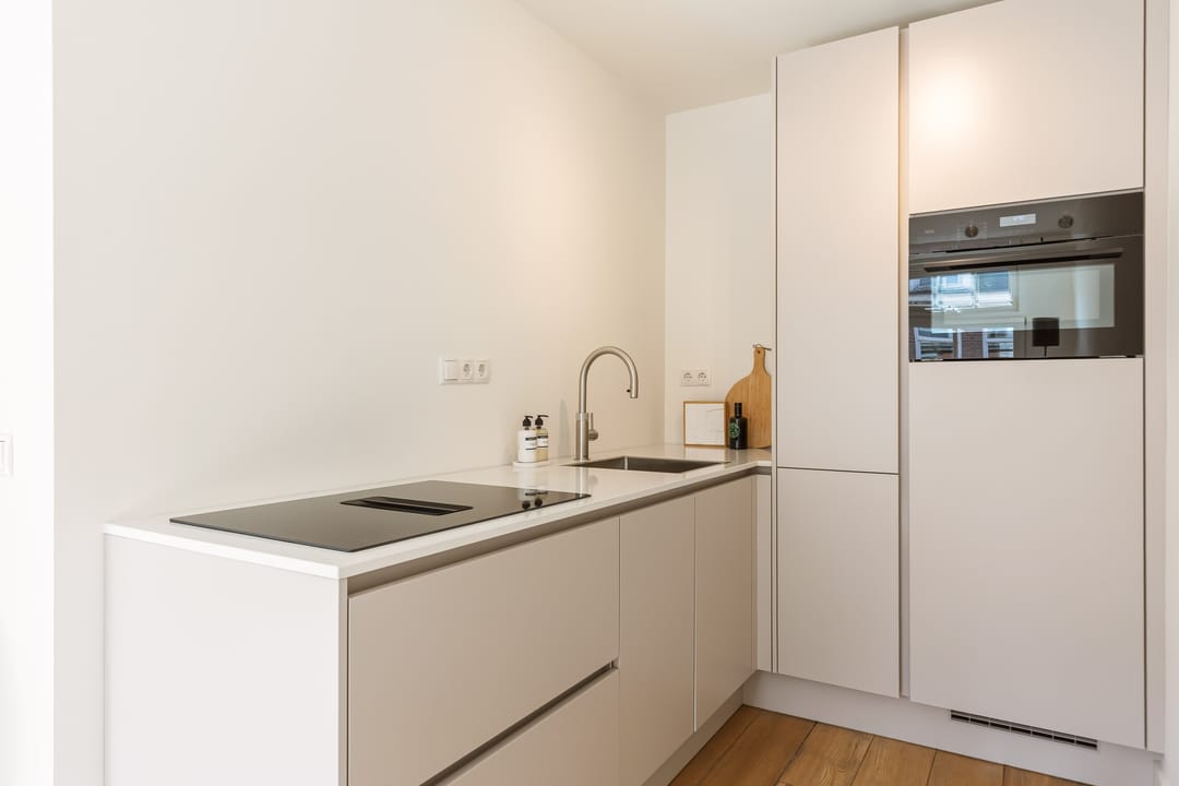 Photo 2 of Rustenburgerstraat 144-A12