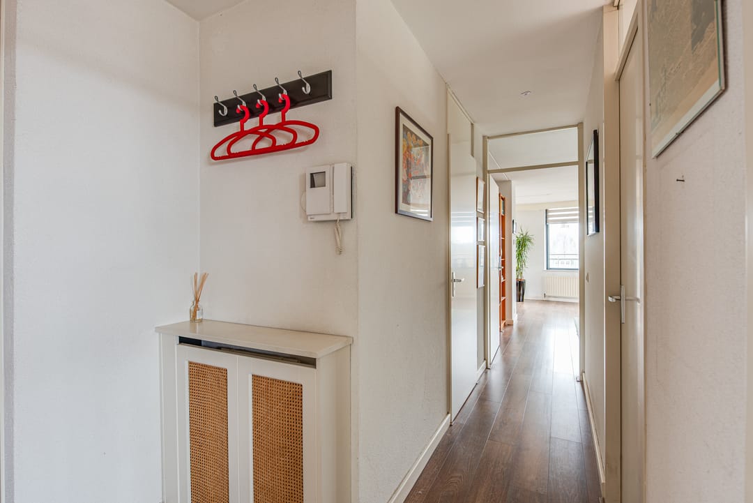 Bright top-floor apartment with stunning roof terrace and panoramic views in Hilversum — 22