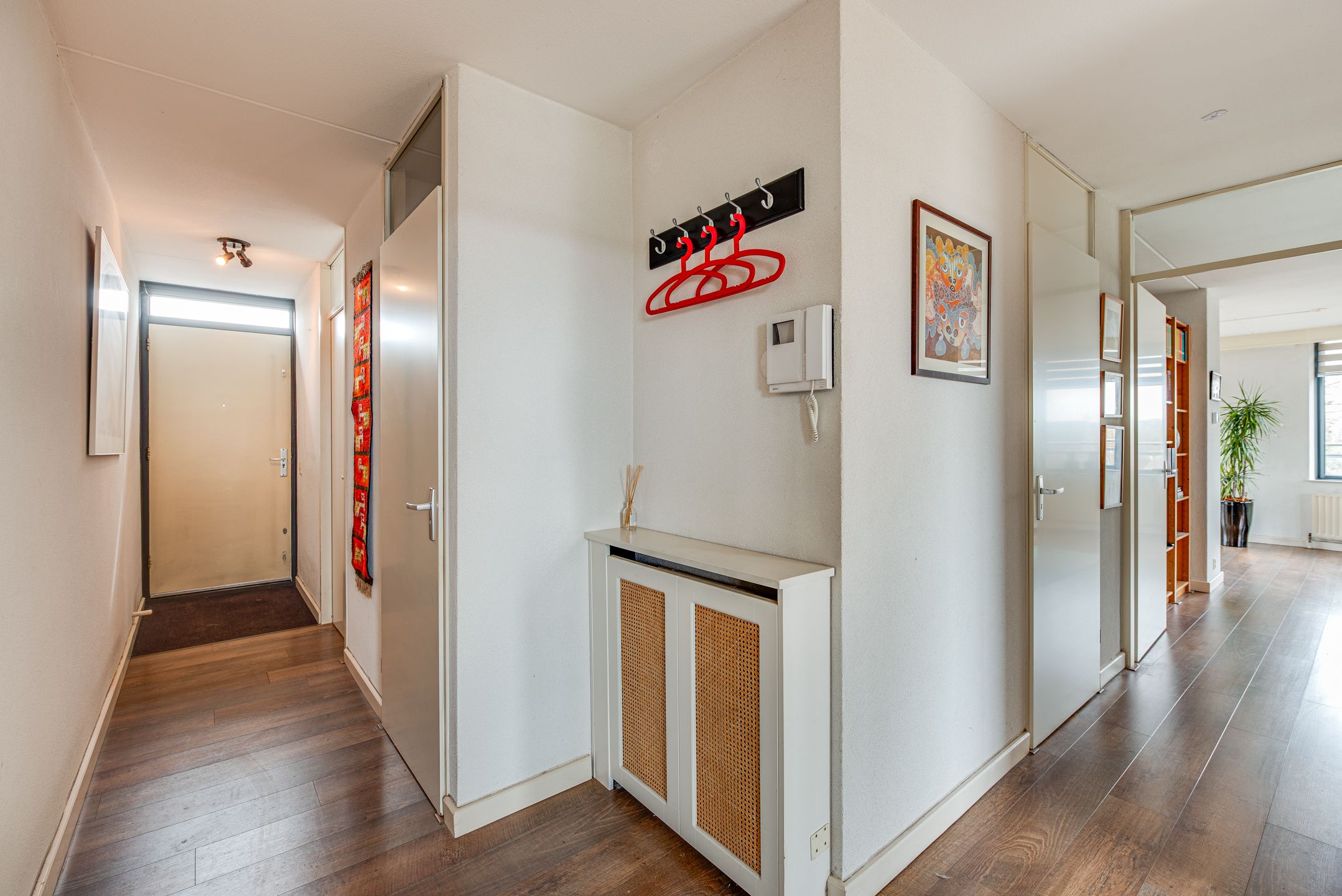 Bright top-floor apartment with stunning roof terrace and panoramic views in Hilversum — 21