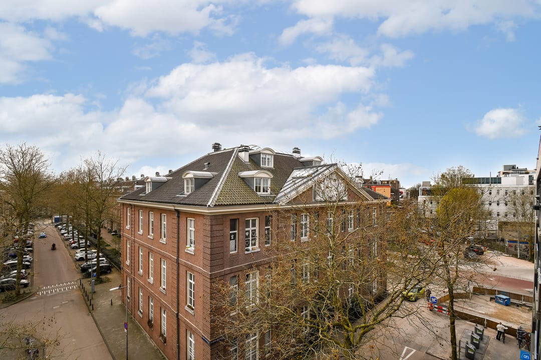 Photo 22 of Sarphatistraat 700