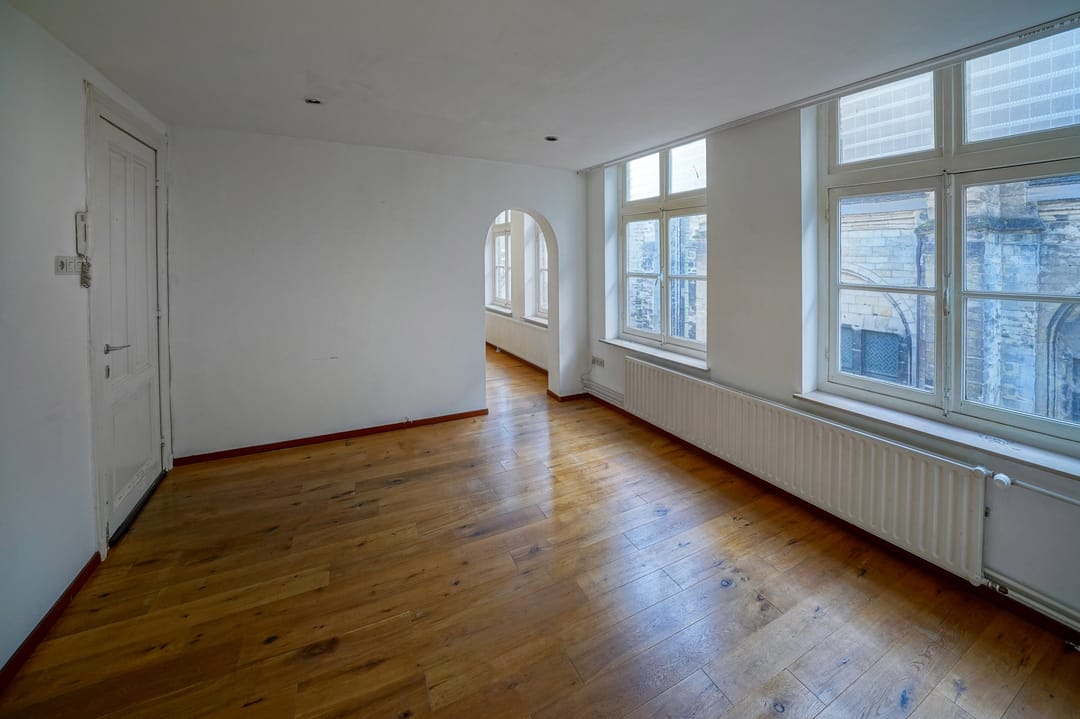 Monumental Townhouse in Historic Jekerkwartier — 17