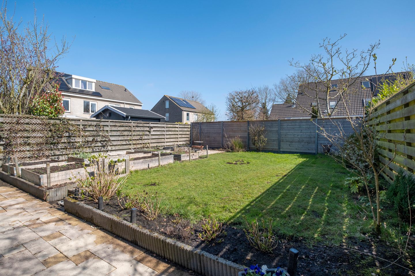 Photo 29 of Walakker 8