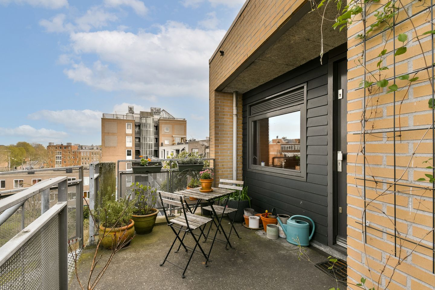 Photo 4 of Sarphatistraat 700