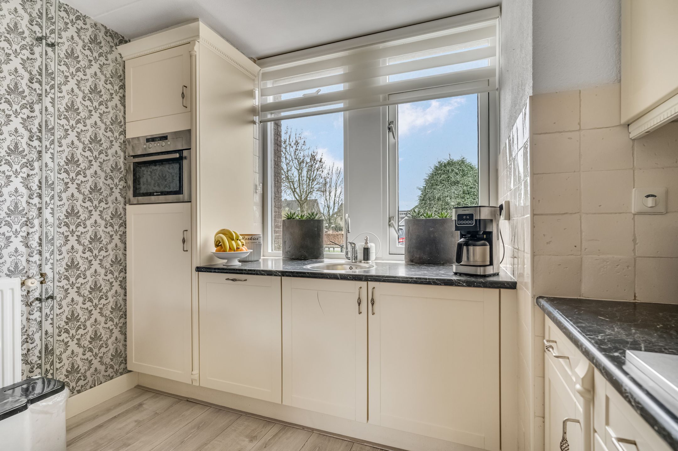 Photo 21 of Lange Voren 77