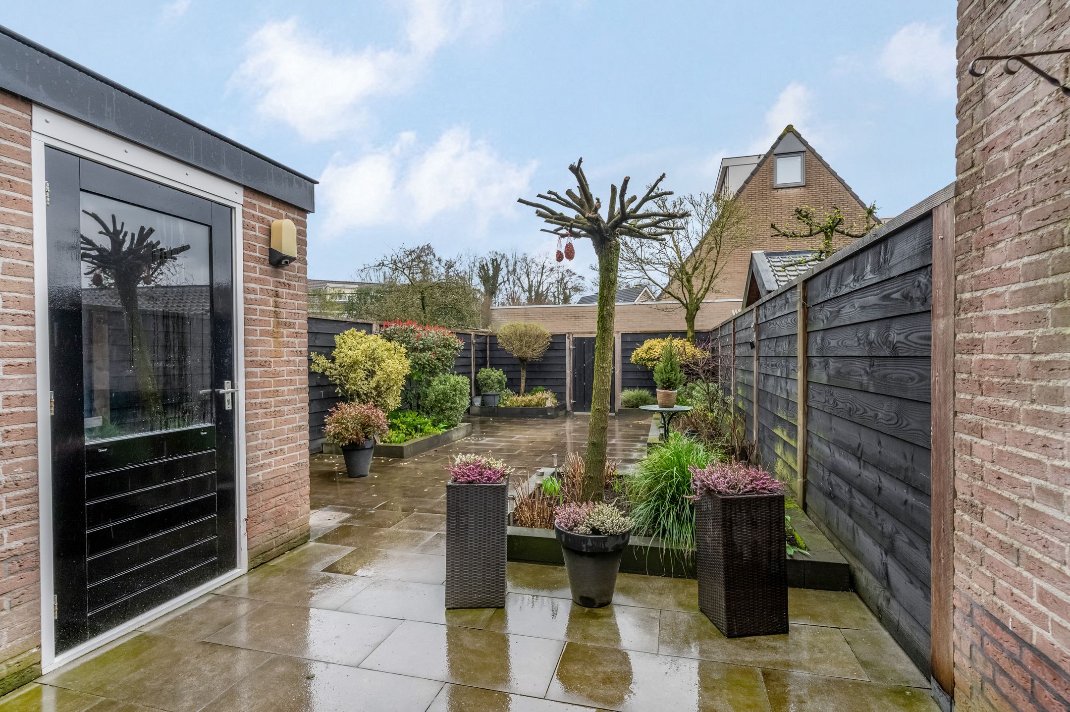 Photo 36 of Lange Voren 77