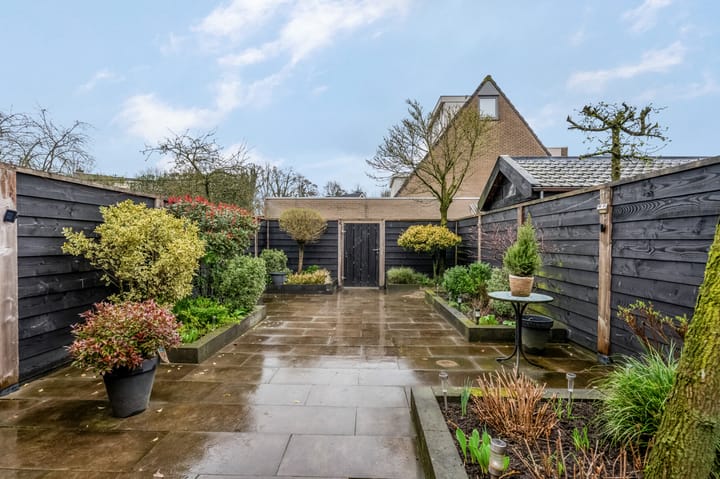 Photo 4 of Lange Voren 77