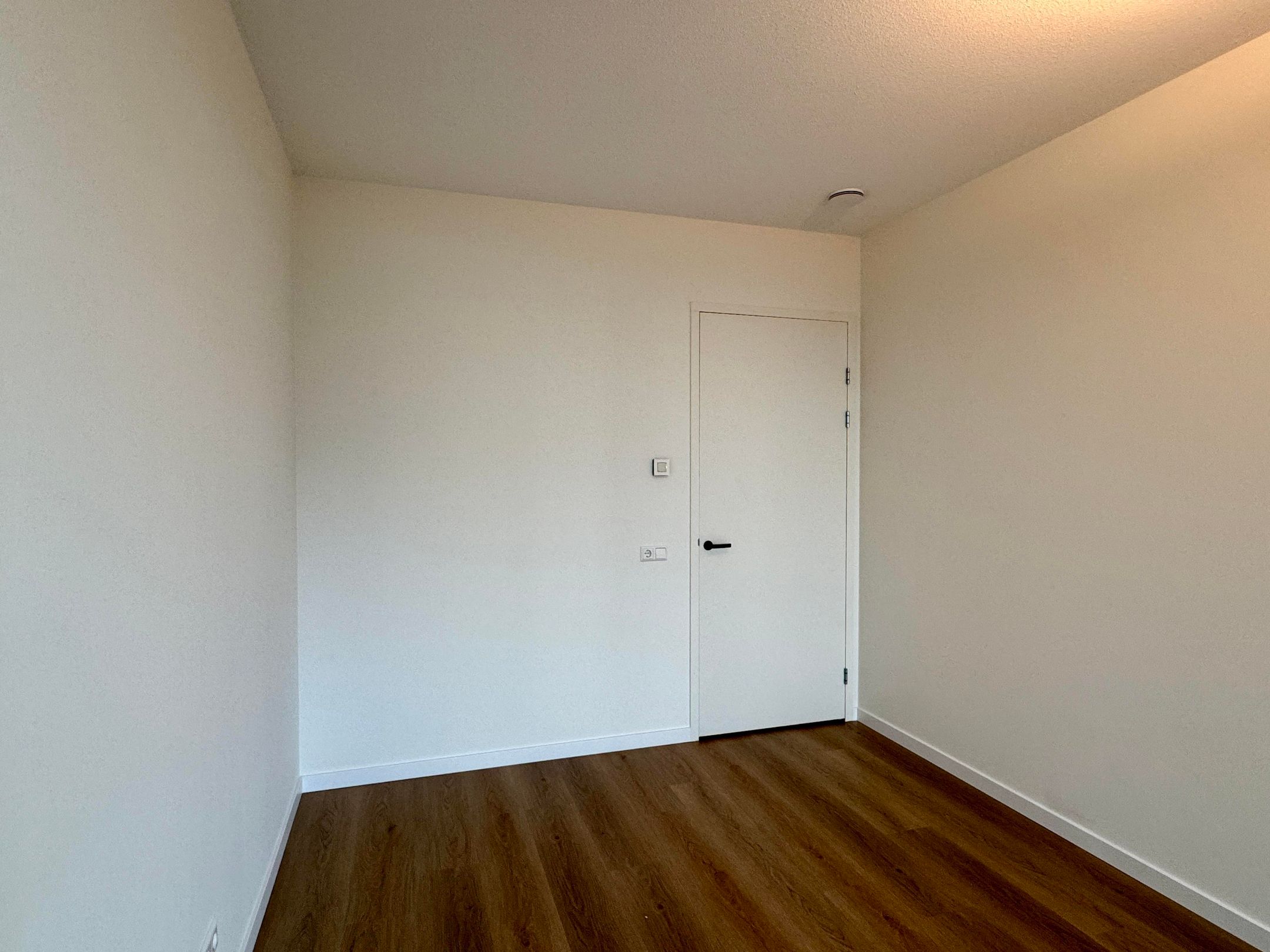 Foto 18 van Hoola van Nootenstraat 281