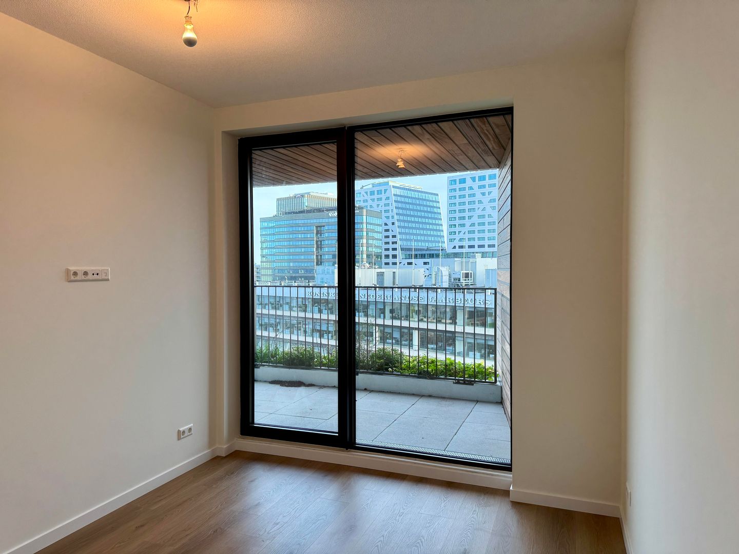 Foto 14 van Hoola van Nootenstraat 281