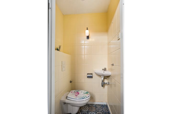 Photo 5 of Doornenburg 52