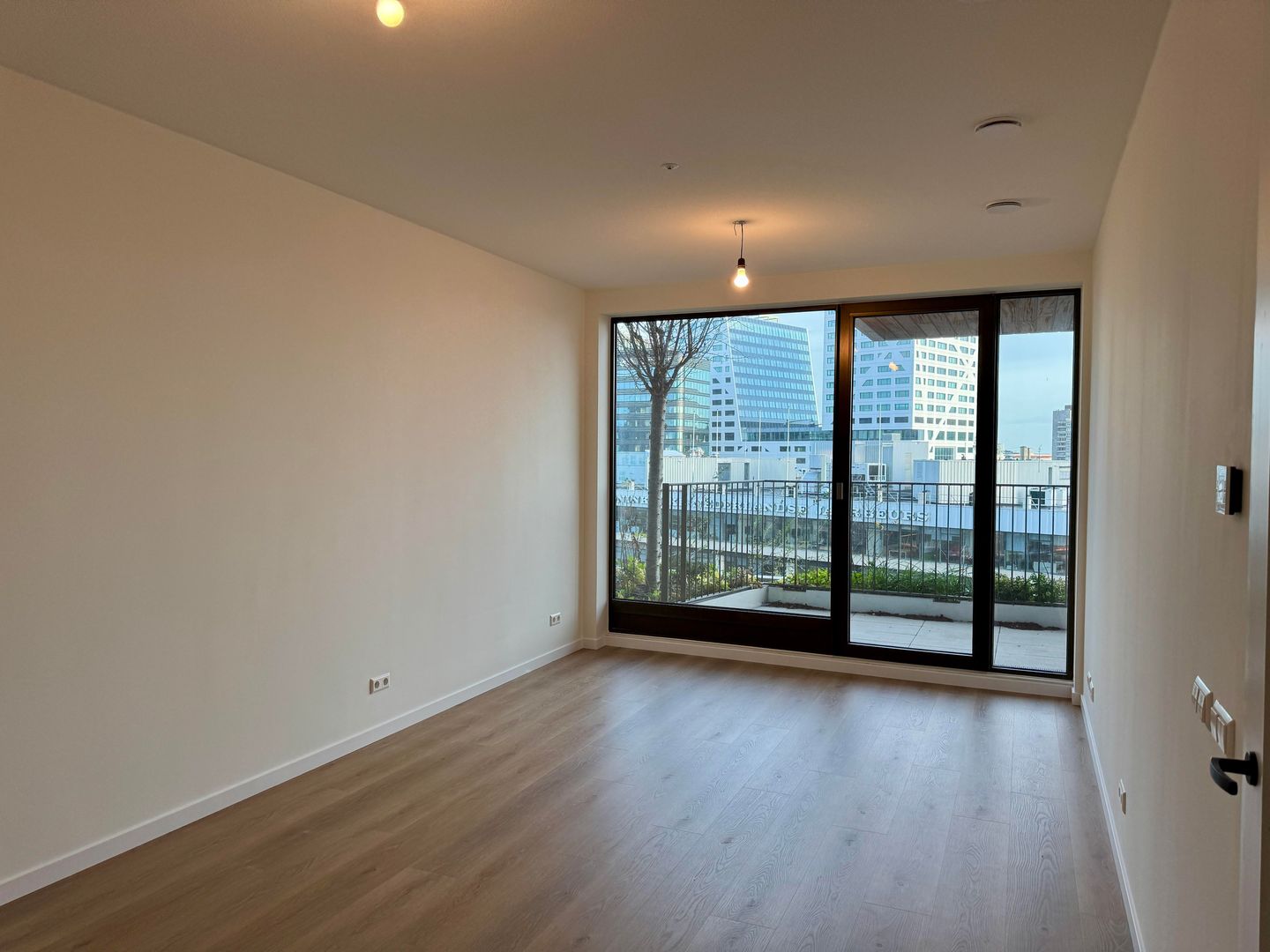 Foto 5 van Hoola van Nootenstraat 281