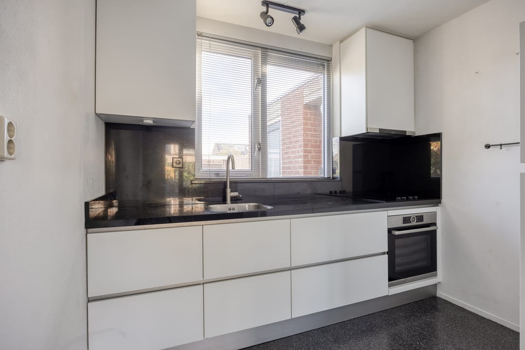 Charming corner house in quiet and child-friendly Ooij neighborhood with sunny garden — 17