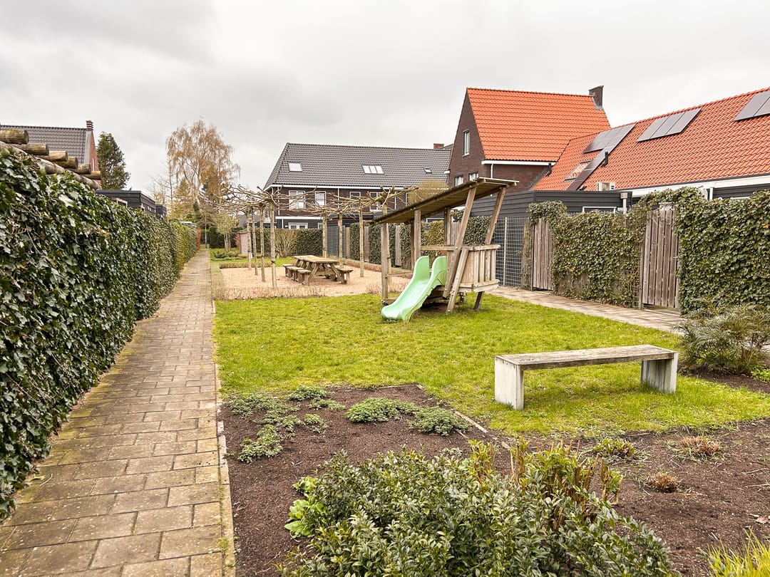 Photo 22 of De Klamp 28