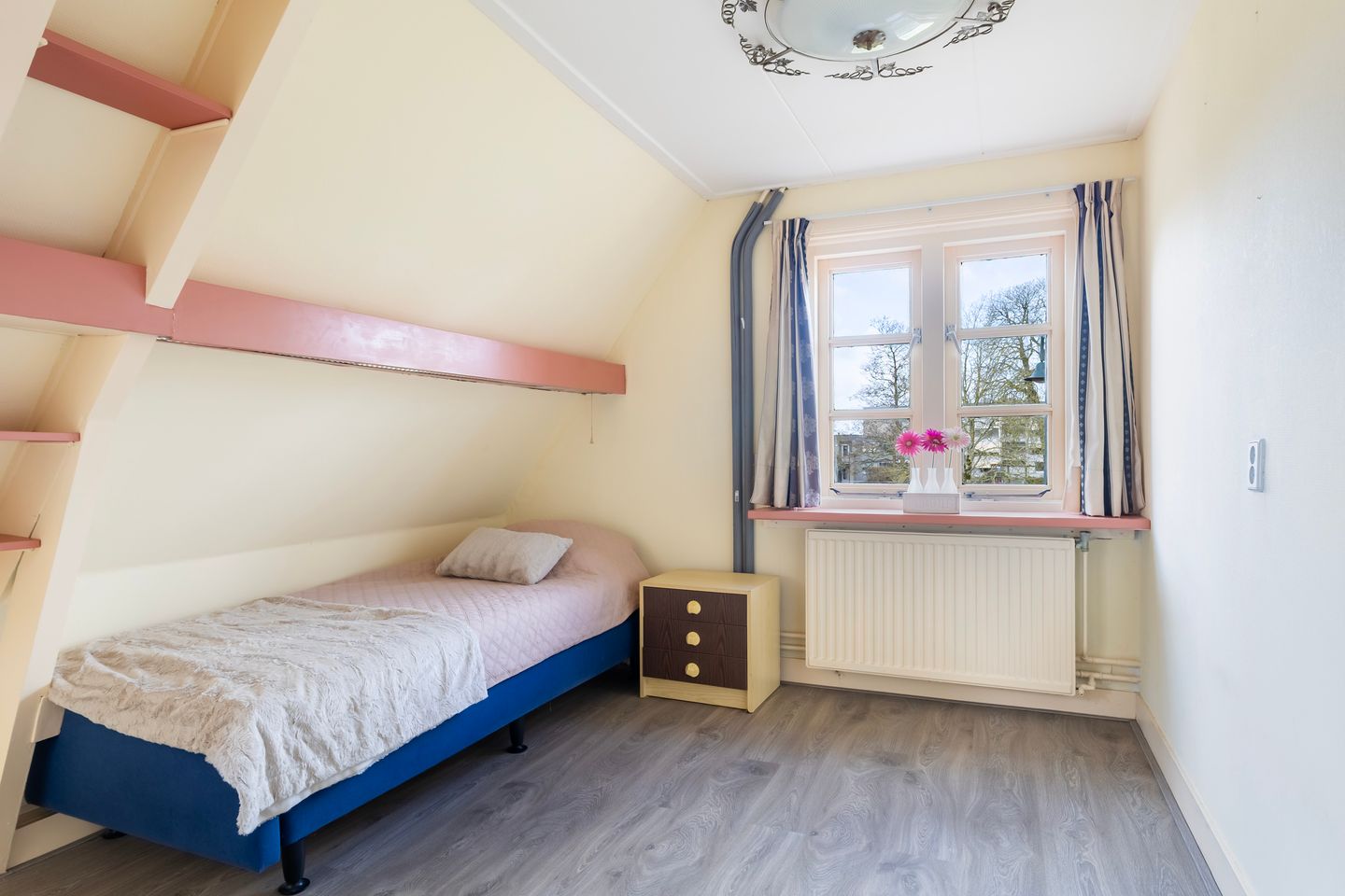 Photo 44 of Hearewei 84