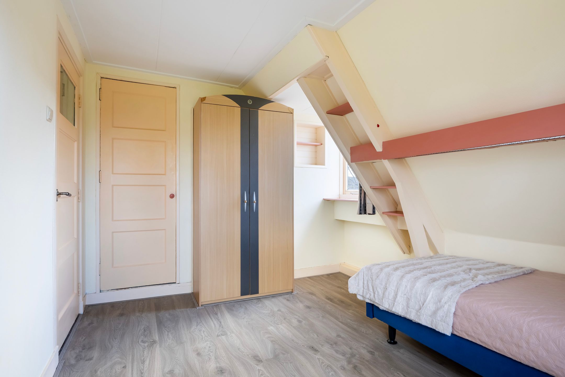 Photo 45 of Hearewei 84