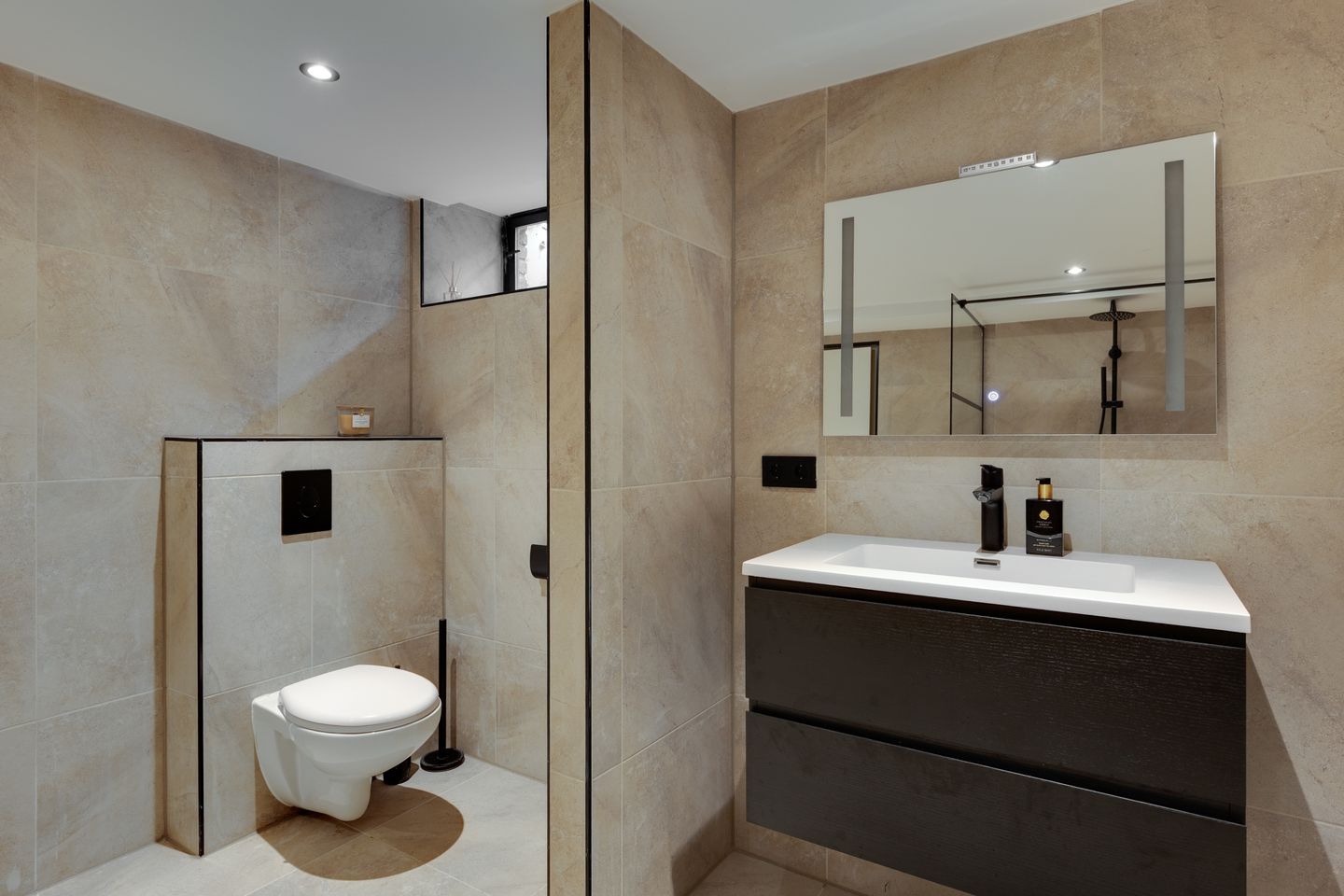 Foto 34 van Wasserstrasse 35