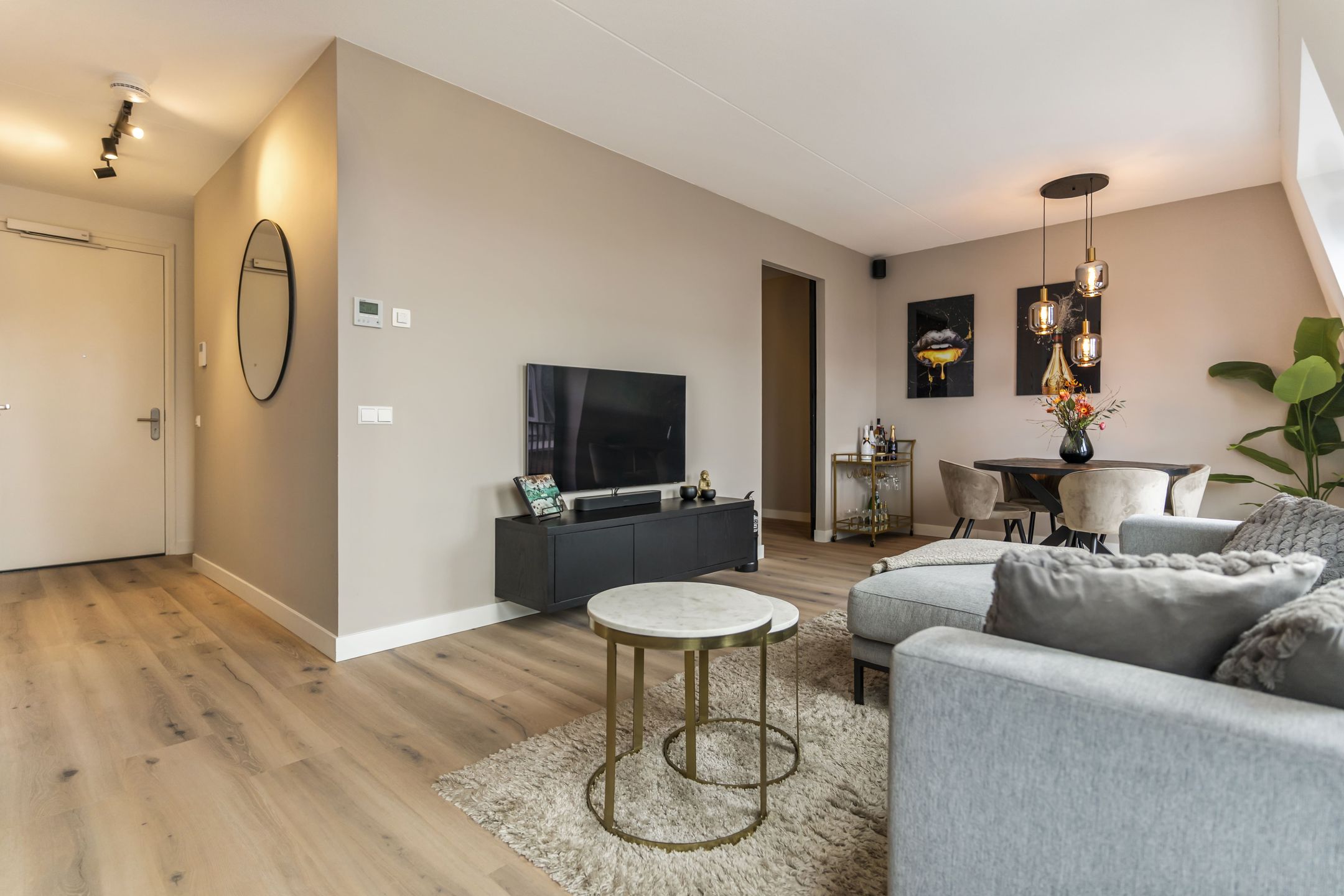 Foto 21 van Onderlangs 30-H