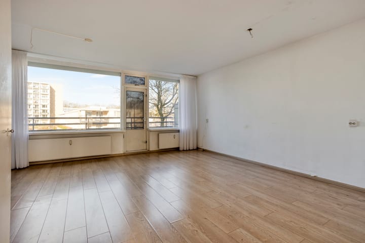 Foto 2 van Voltastraat 3