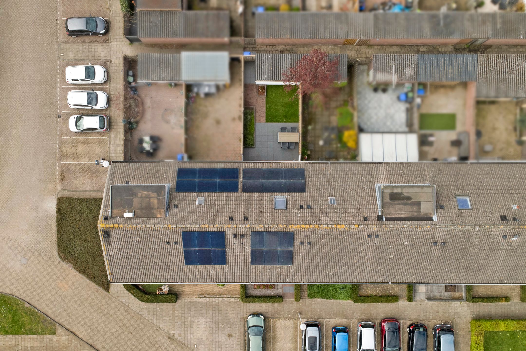 Spacious Energy Efficient Terraced Home with Solar Panels and West-Facing Garden — 48