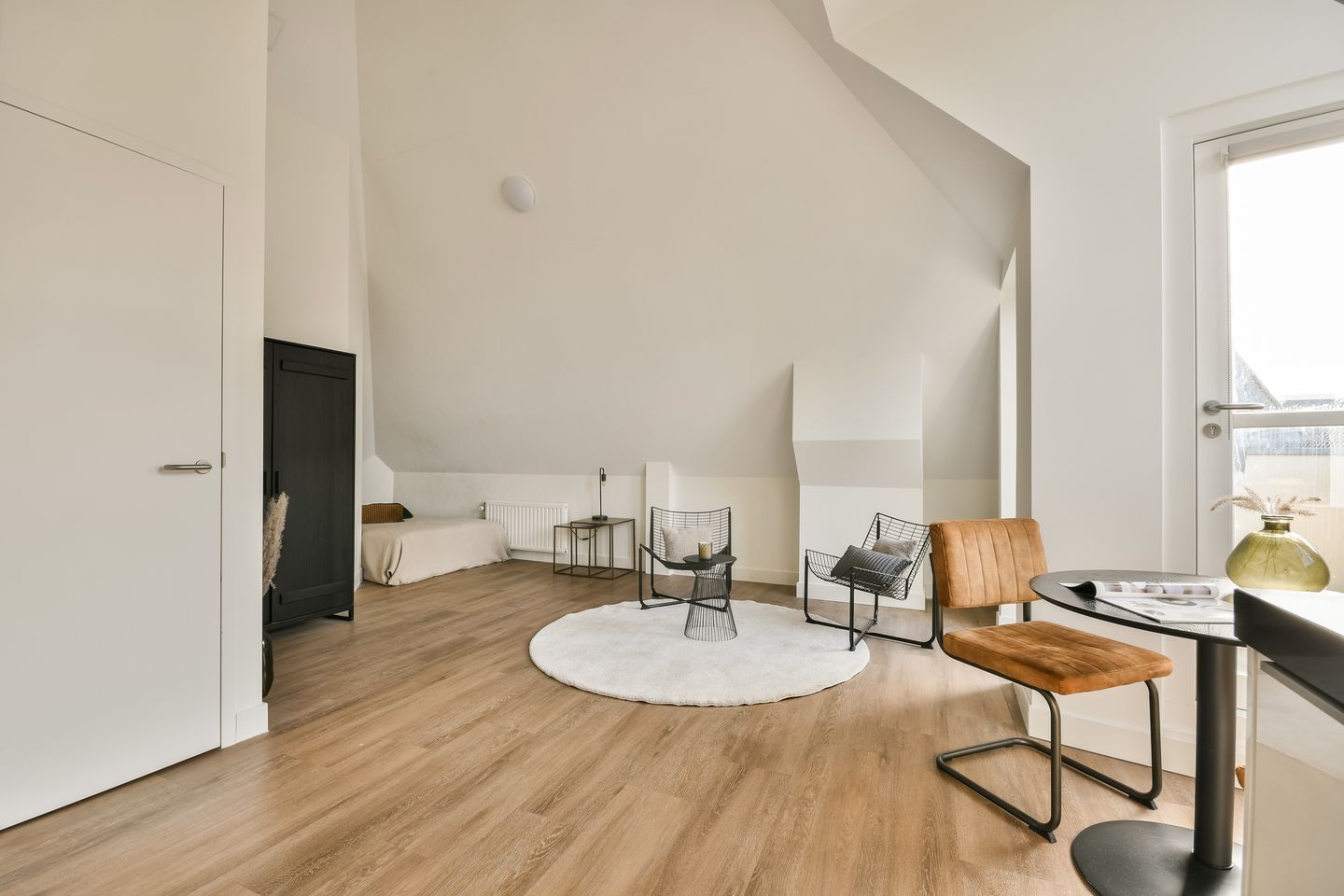 Photo 10 of Jansstraat 46-B11