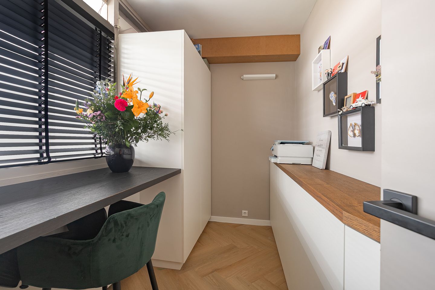 Foto 14 van Adelbert van Scharnlaan F 31